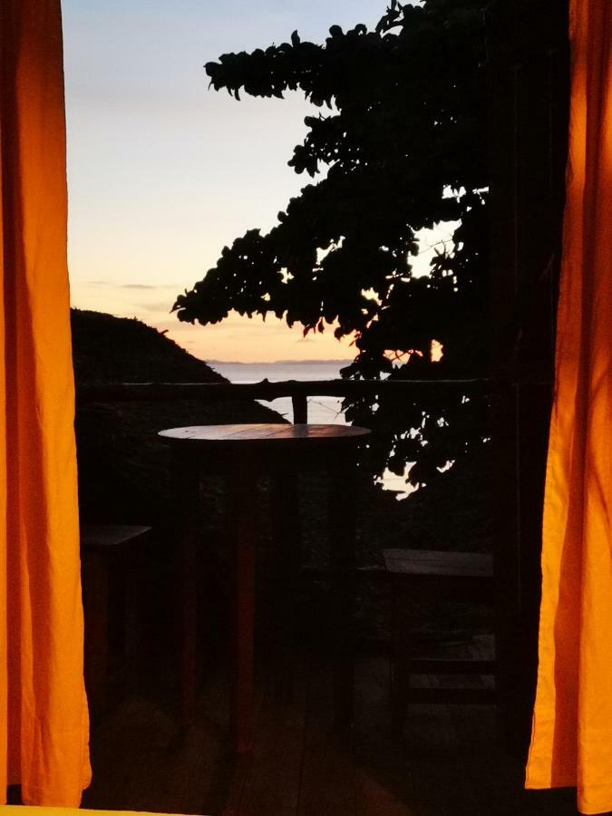 Chez Alex Bed & Breakfast Nosy-Be Eksteriør bilde